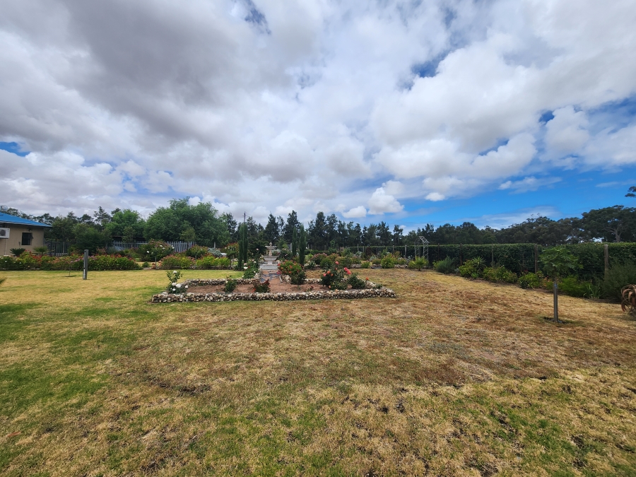 7 Bedroom Property for Sale in Cape Farms Western Cape